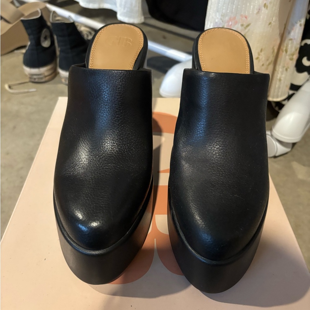 Black Leather Women's Mules
